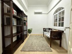 Fowlie Road (D15), Terrace #560680451